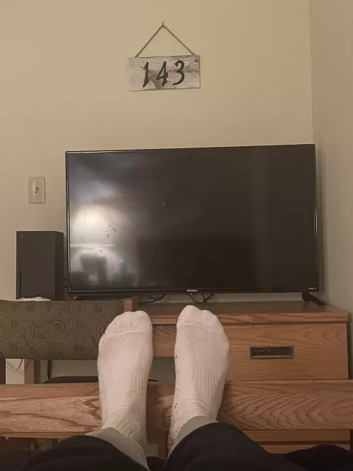 Who’s gonna rub my feet after work?