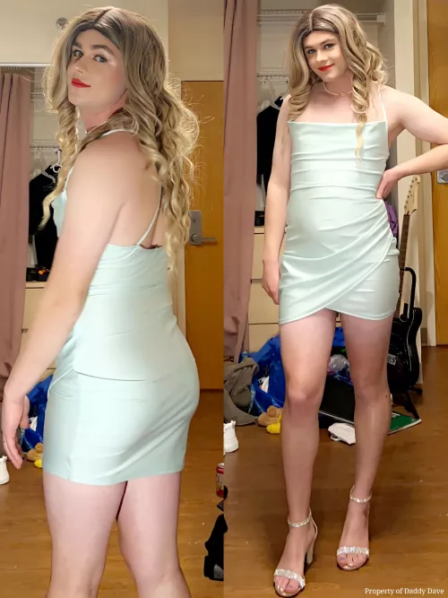 You see why I make you work out that ass of yours instead of you sitting on it playing on your switch Rose😏