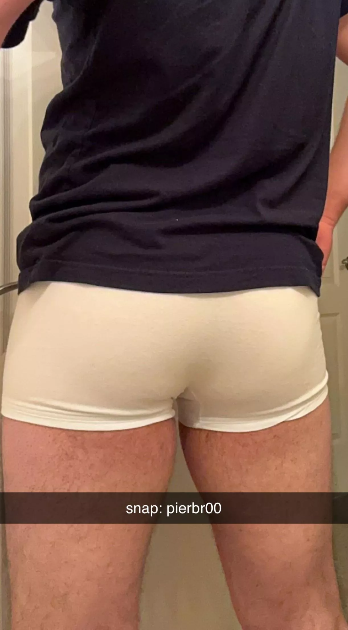 [19] Straight guy looking for bros