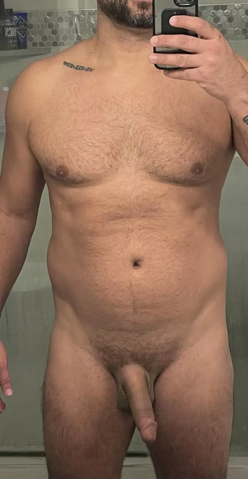 (41) Suck, fuck, or sit on my face?