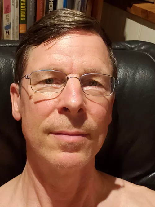 53 fit for very fit 18-38. must show face. send red or purple snap to start. vtalk99