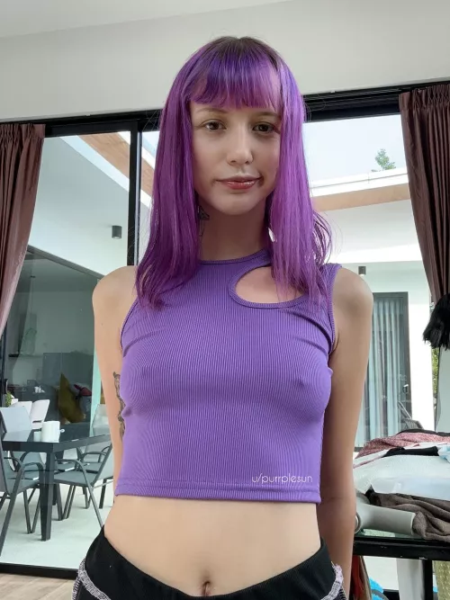 Bra-less is the only option for good girls