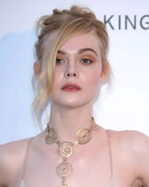 Elle Fanning