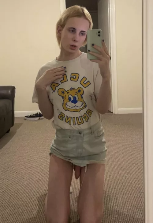 Hi Baby, can you give me a blowjob please?