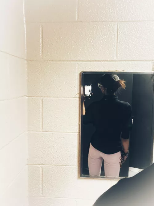 Let’s play the guessing game…is [Mrs] wearing panties…