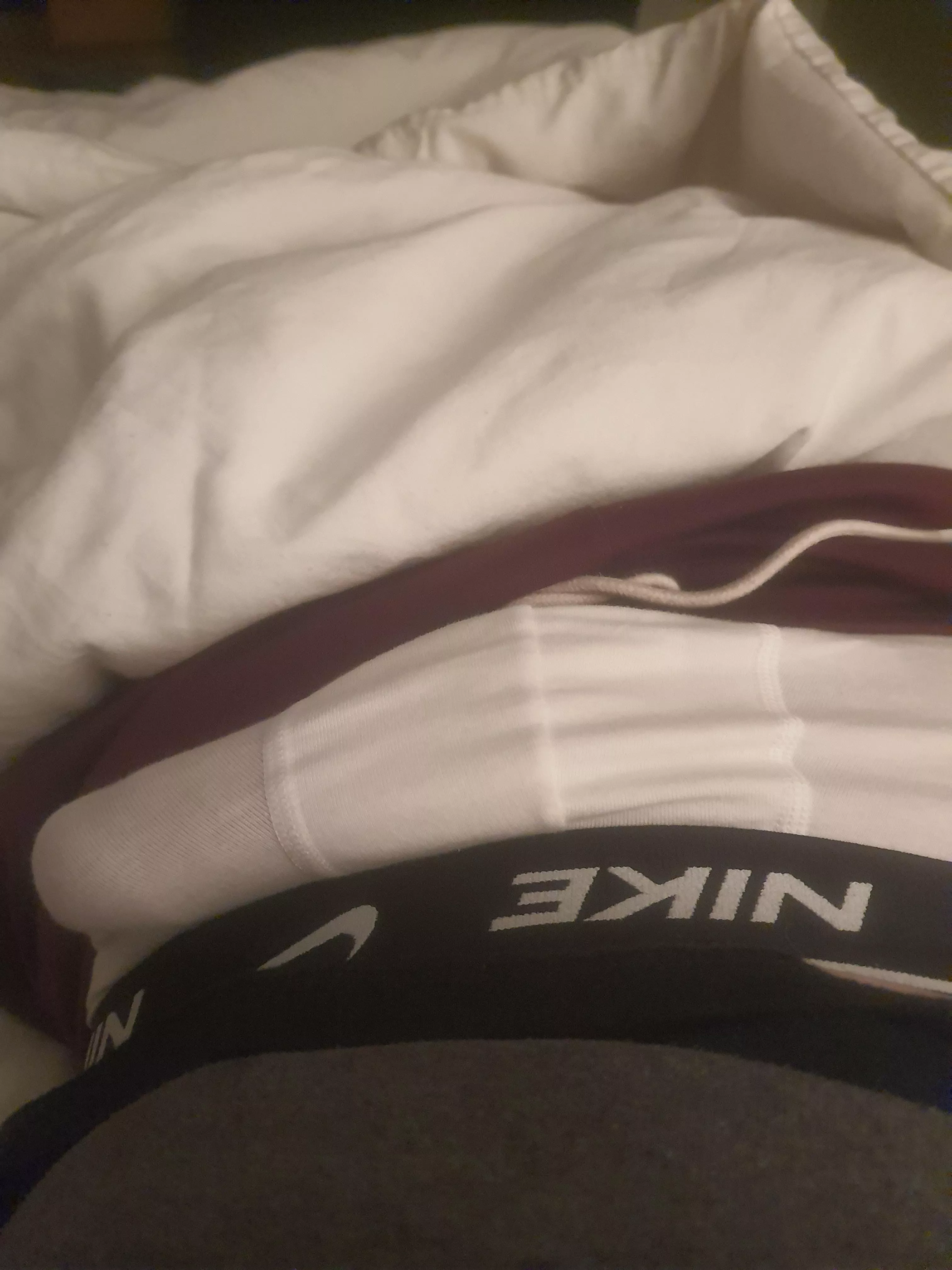 Loving white Nikes rn