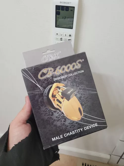 My new cage arrived!