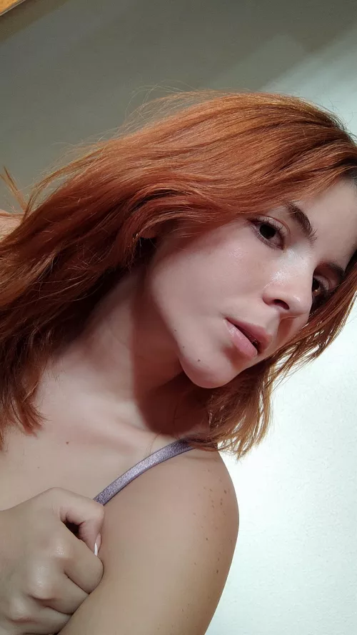 My word is your command. [domme]