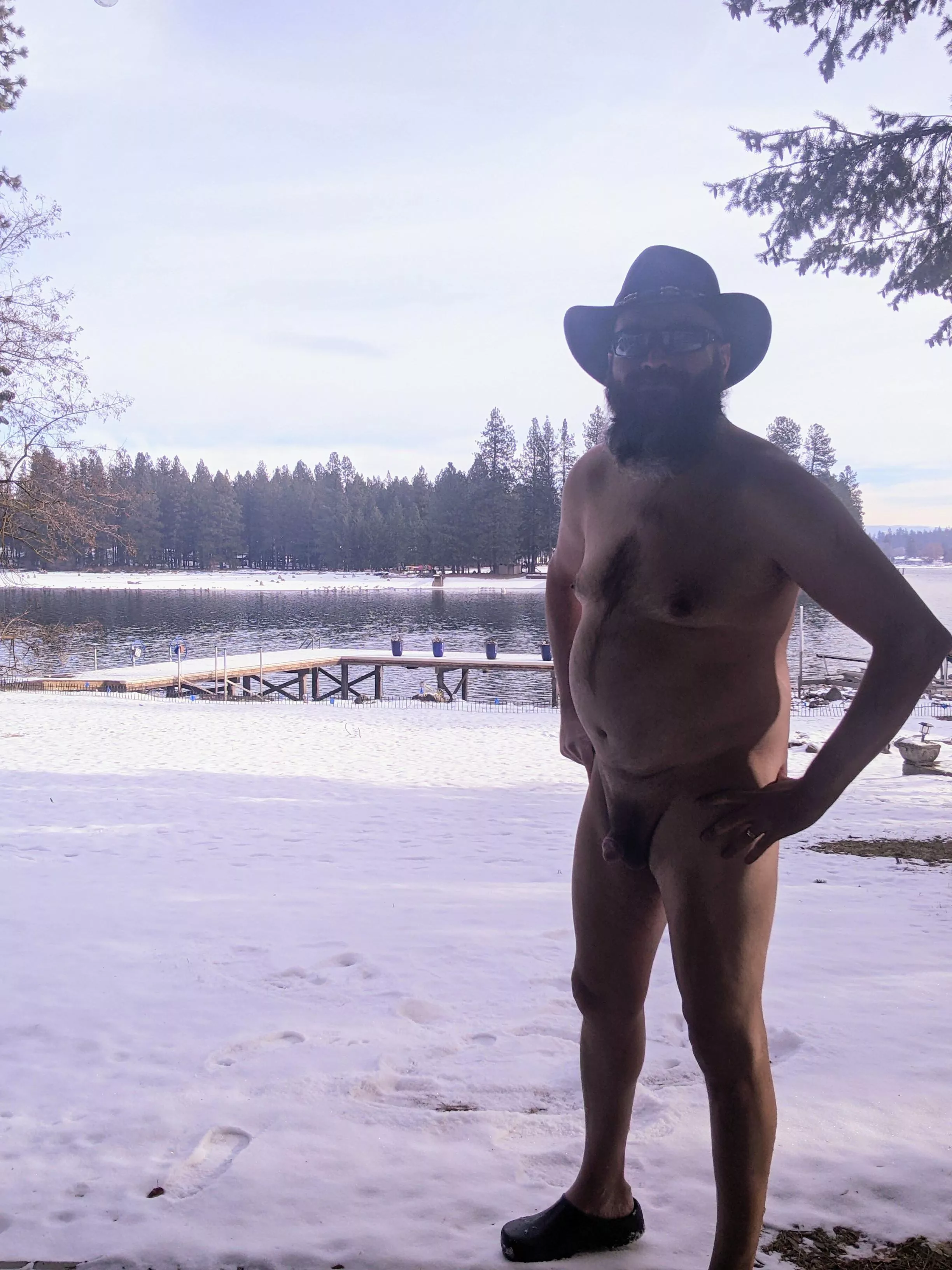 Naturist in any conditions