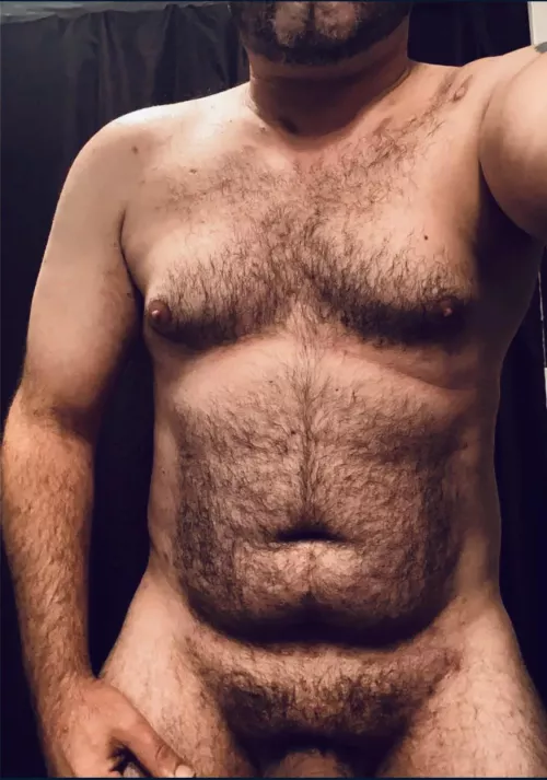 Nothing better than a man’s bushy cock