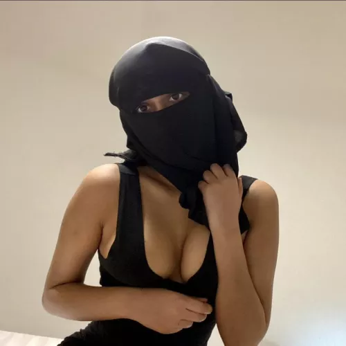 oh hey down there, am i your type?