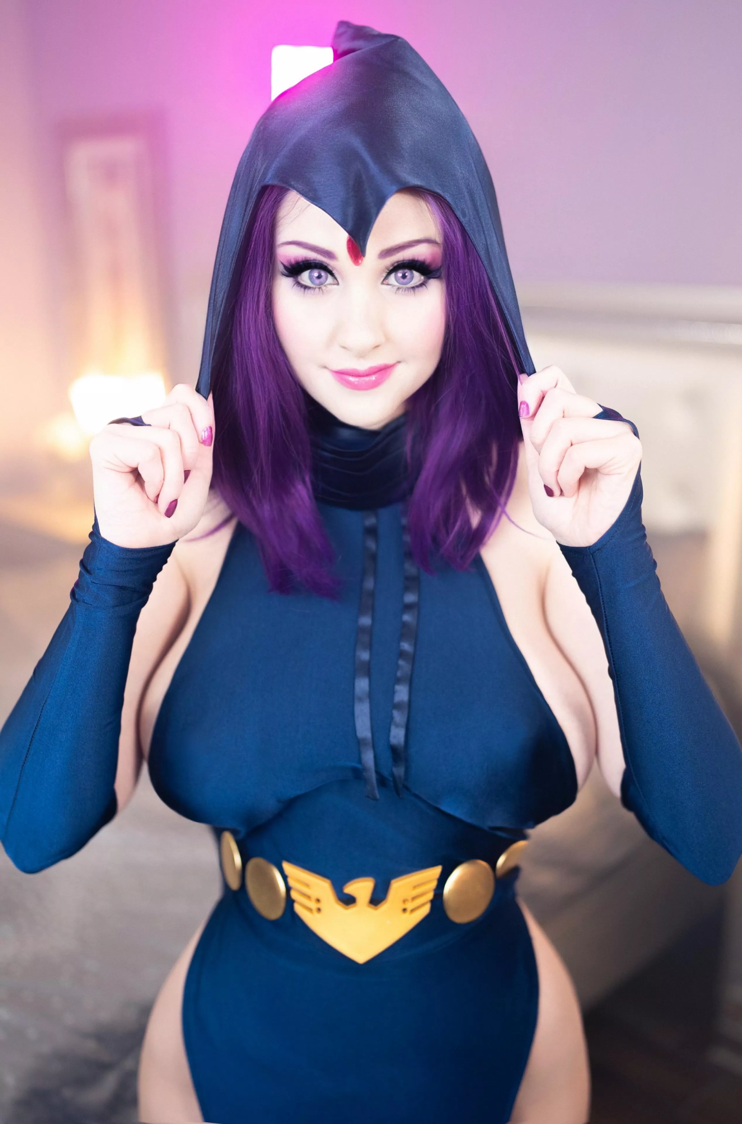 Raven Cosplay- Angie Griffin