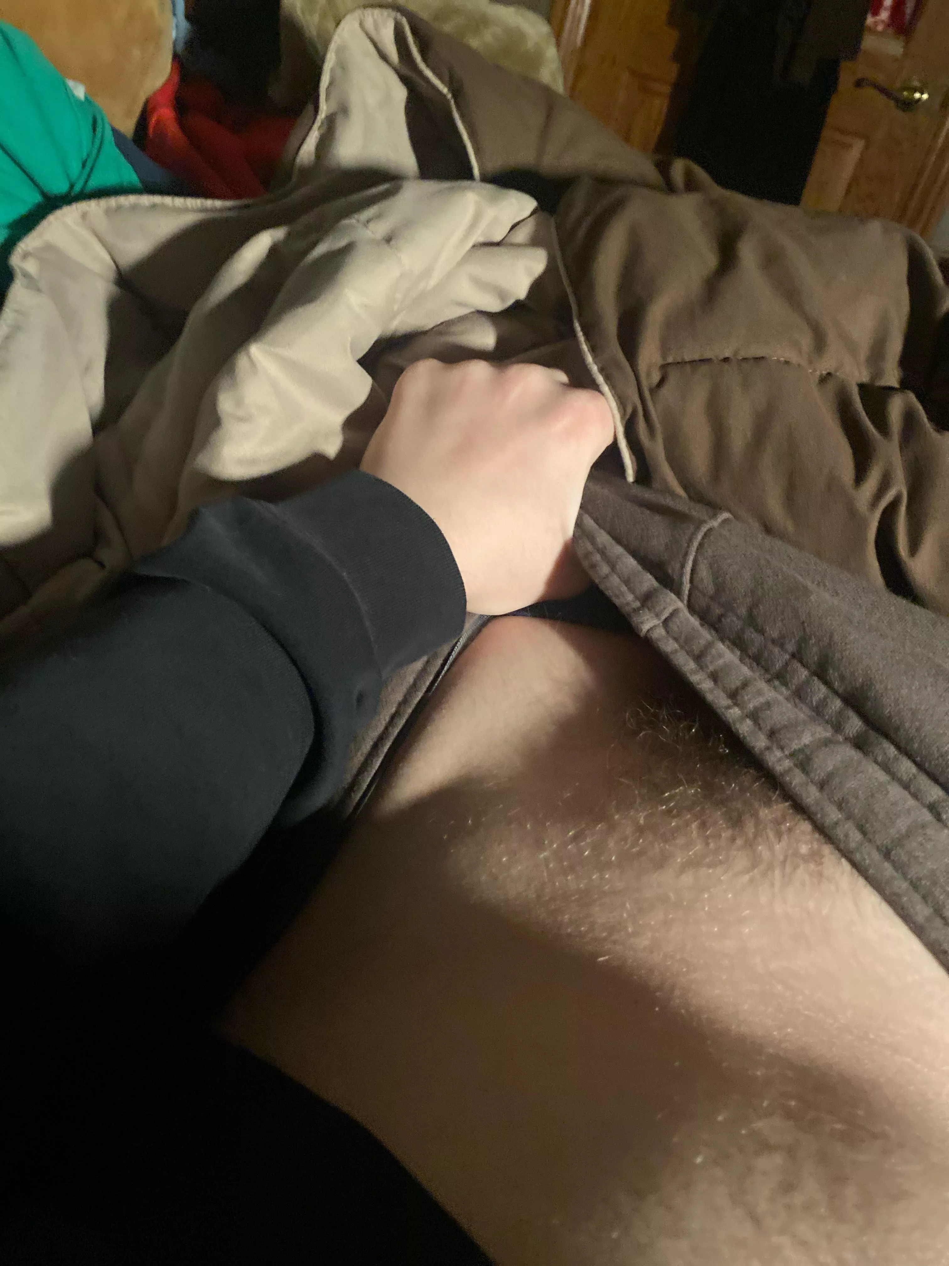 18 horny as fuck add my snap @rickylamp22