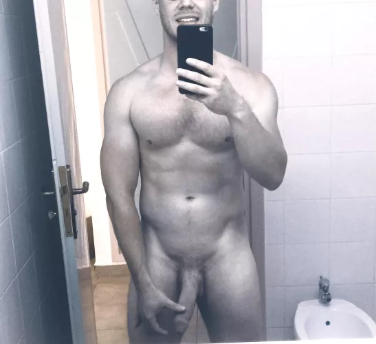 Age is just a number so, you can call me daddy 😜