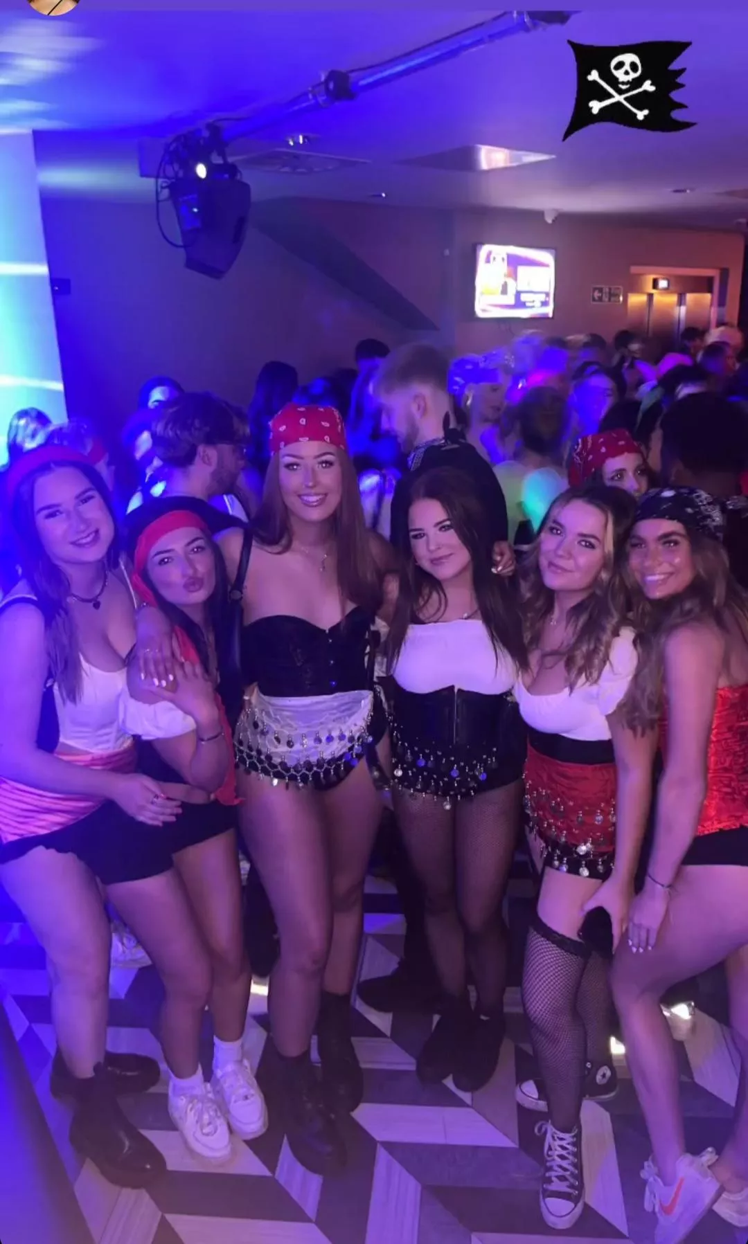 Another week, another themed sloot fest