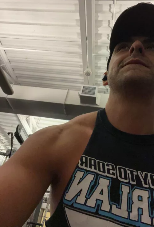 Anyone else hungry for the weekend?? Hope you all had an incredible week. Don't be shy, say hi!