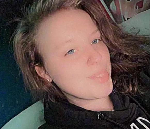 Anyone want to impregnate my 20yr gf? DM me what you'd do to her tight white pussy 🤤