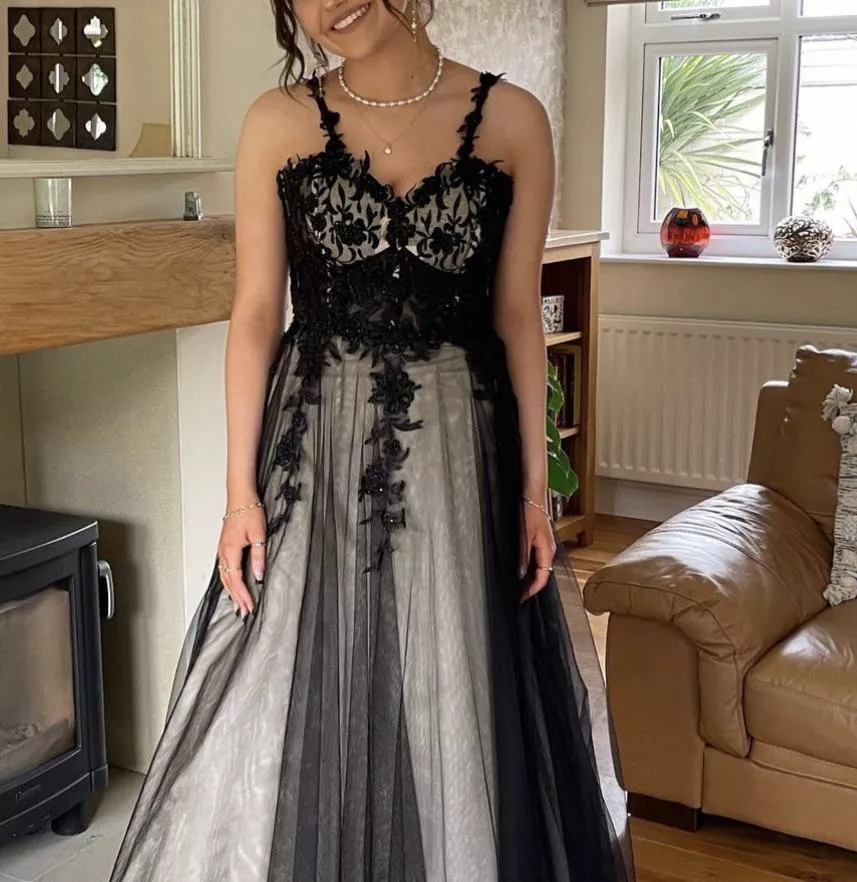 ask me humiliating questions <3