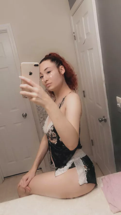 Available for cam calls 😏