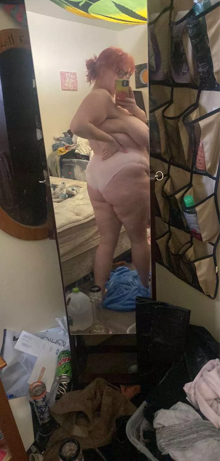 Boobs so big you can see them at any angle