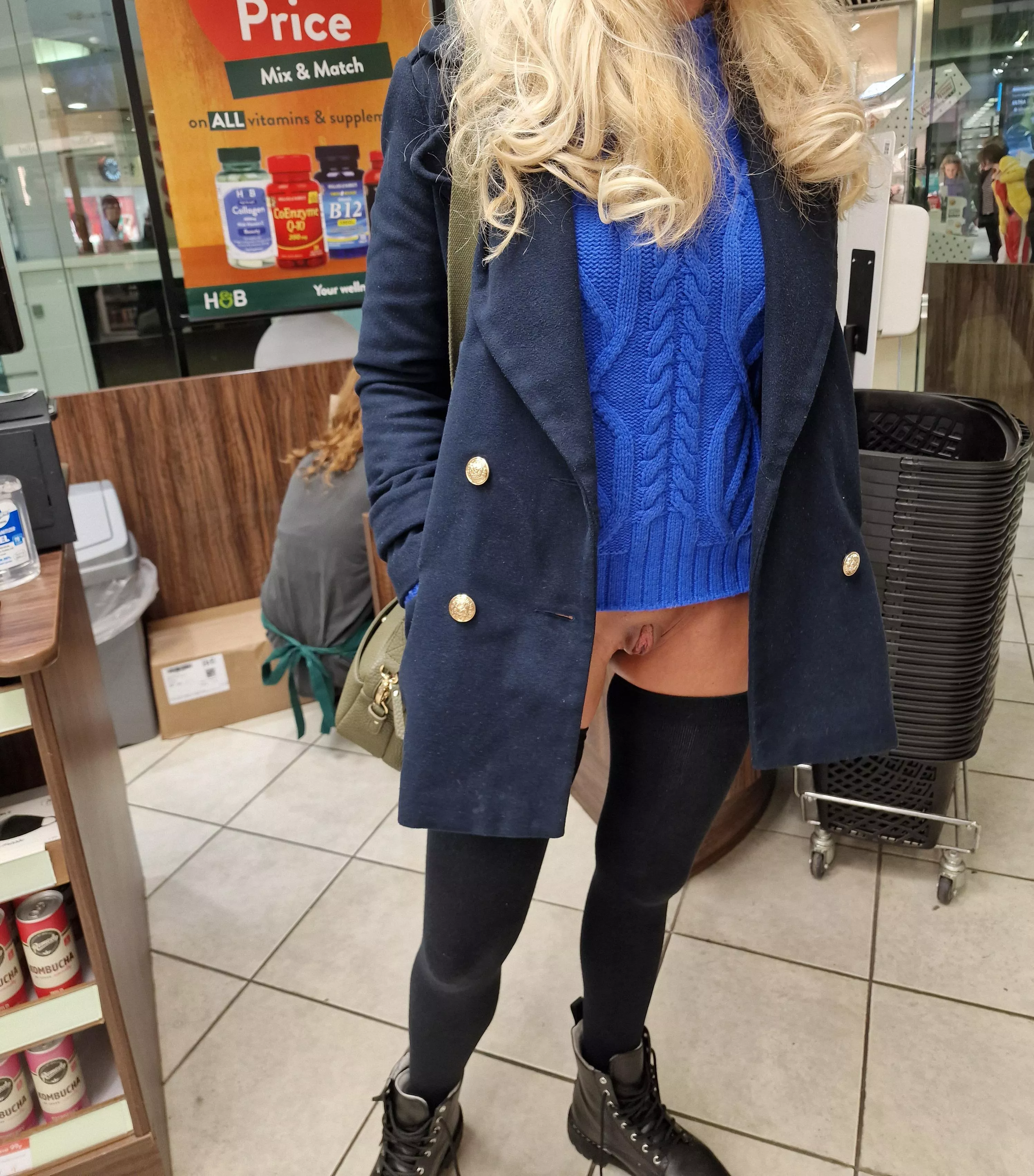 Bottomless shopping trip