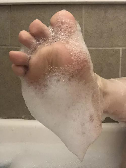 Bubble toes
