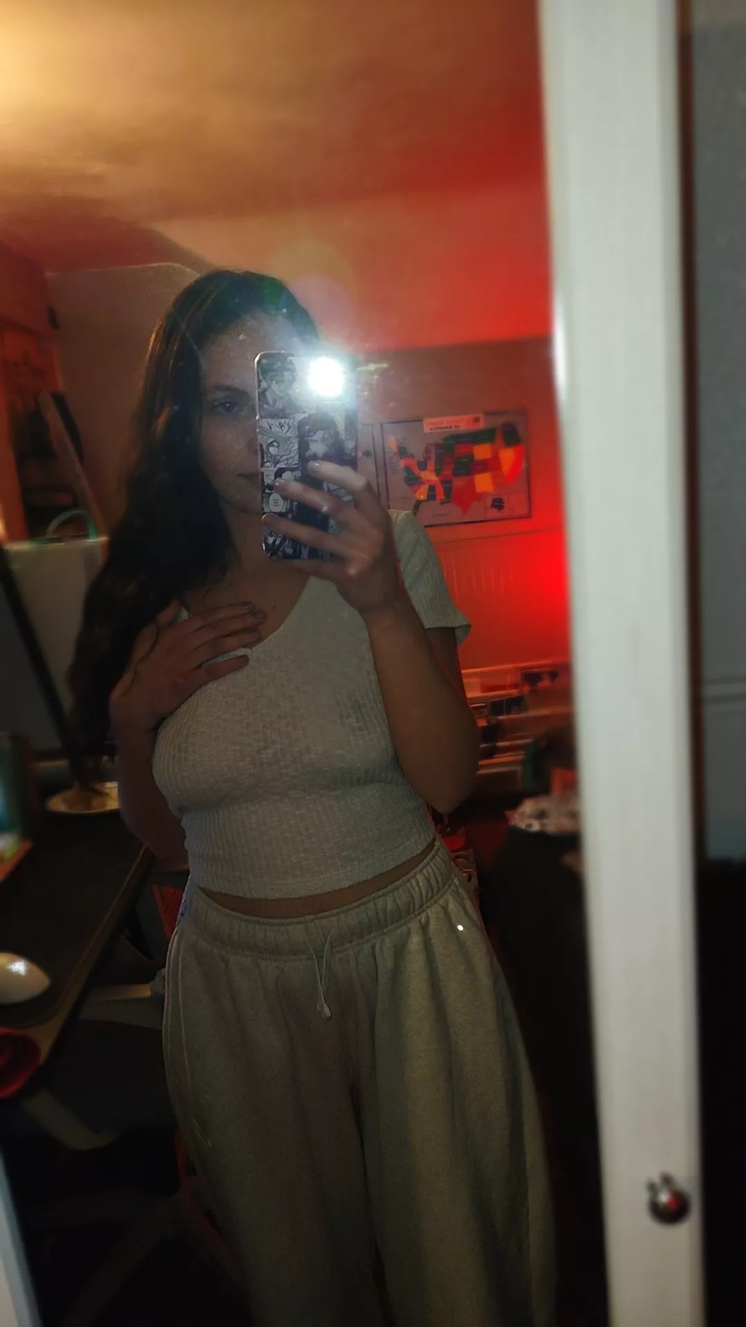 can't hide these in a bra..that would be rude😋