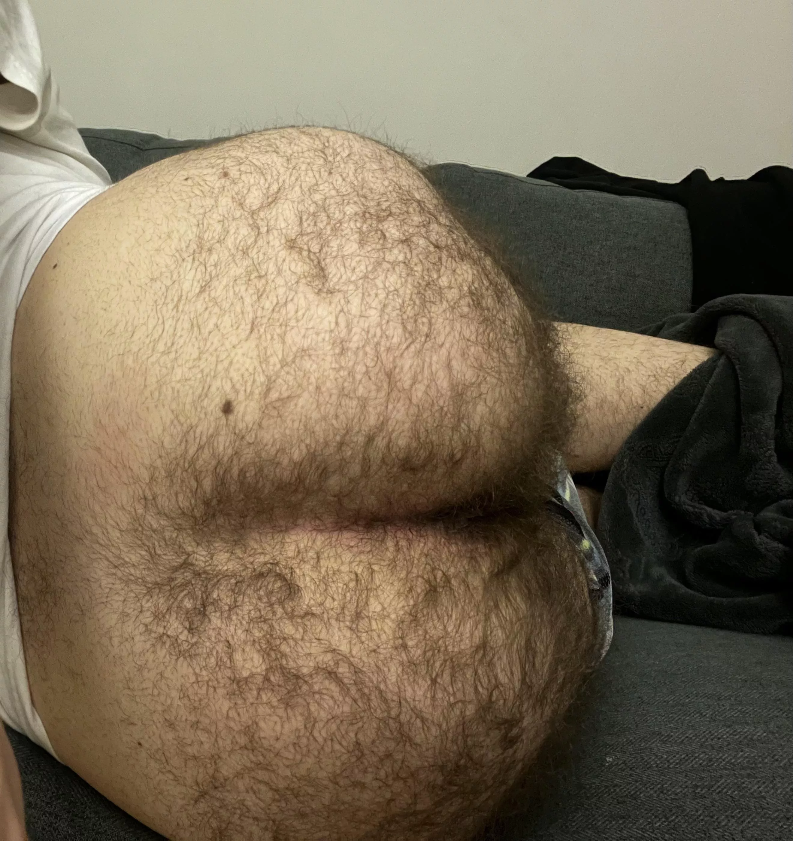 DMs always open for your tributes ✊😈