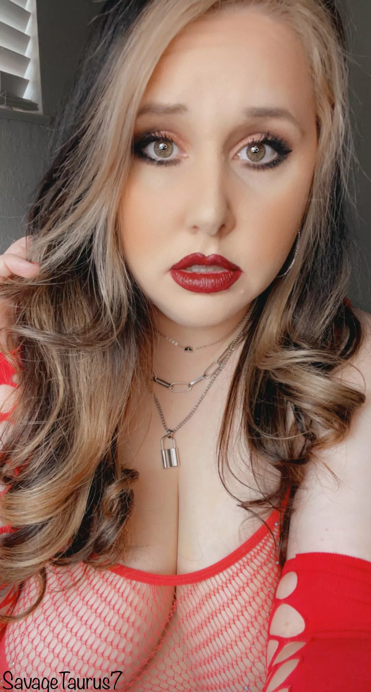 Do you want to ruin this makeup? 🫦🔥