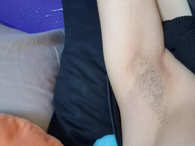 do you want to sniff befor the shower?