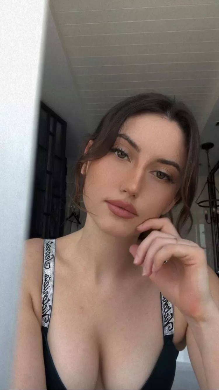 [domme] You need to be disciplined, don't you think?