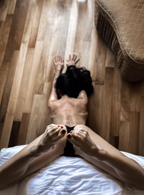 Flexible girls like me are your type?