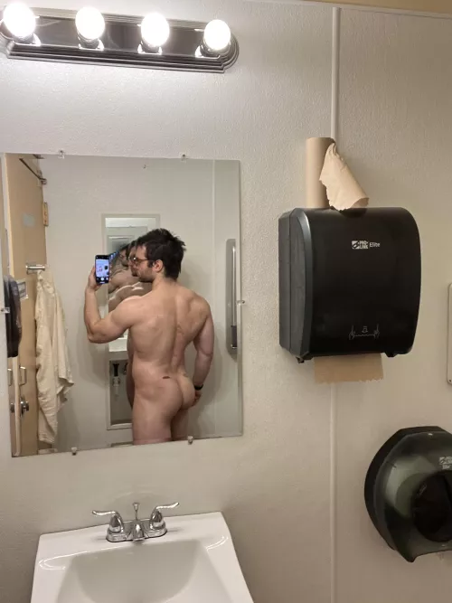 Getting cheeky at work(31)