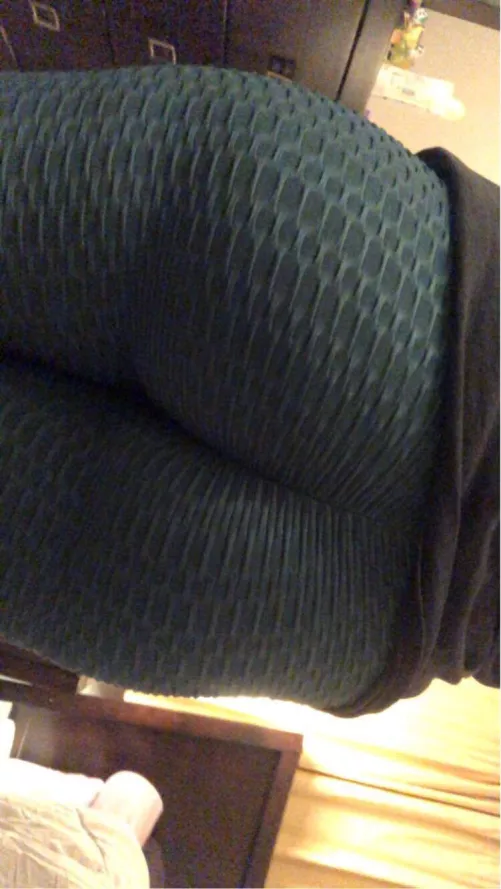 Got a pair of the infamous tik tok leggings 💪🏼