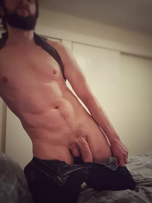 Happy Friday, pals 💜