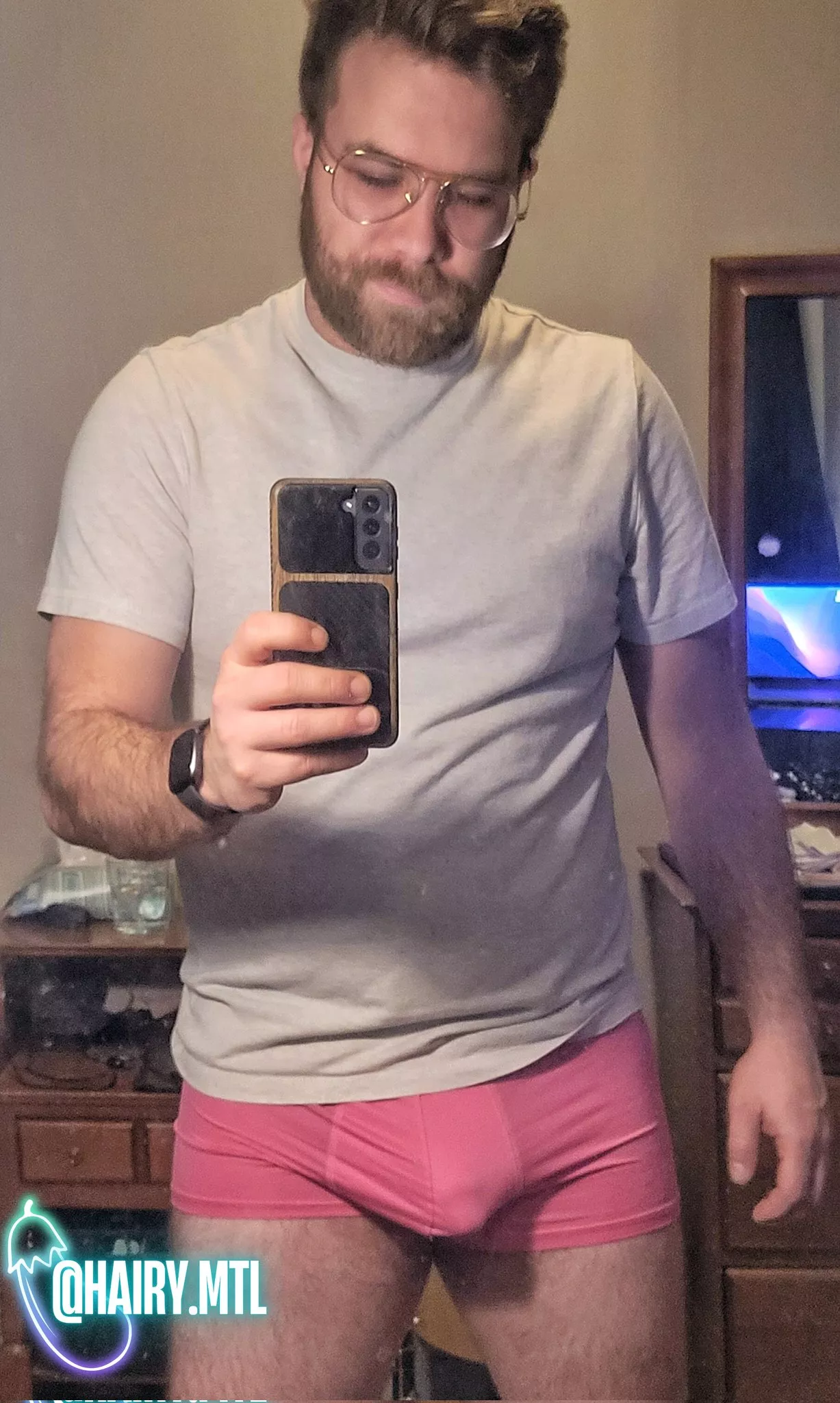 here's an outline pic of my head to celebrate the week-end !