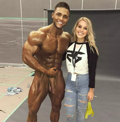 How do I apply for this girl's job of applying tan to bodybuilders muscles and cocks lol