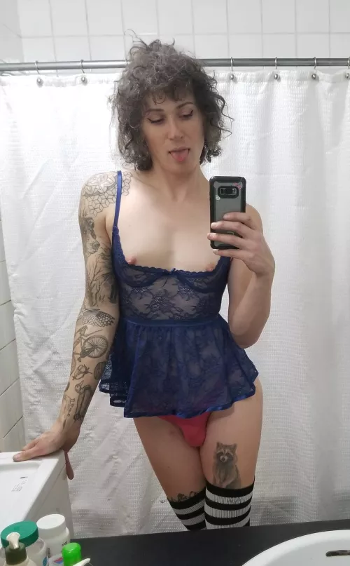 How does that new top fit me? ;)