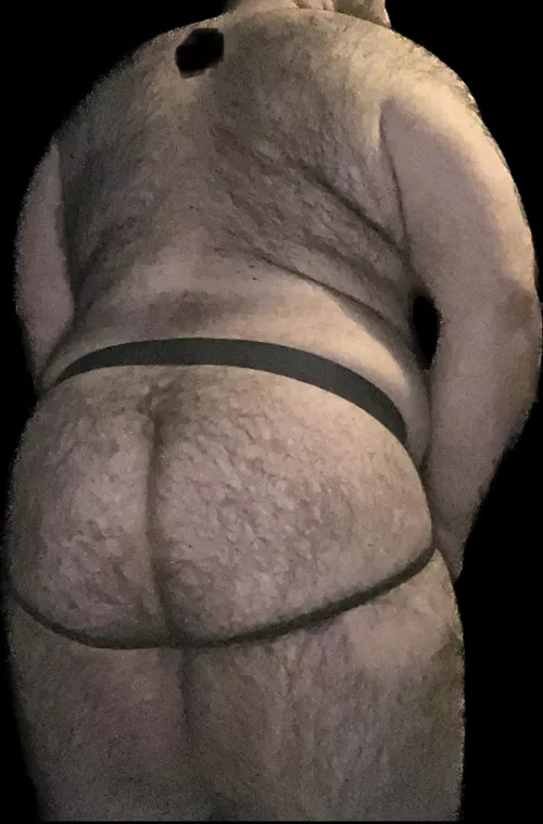 How’s my booty look?