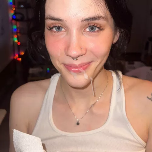 I look my best covered in his cum 🥰