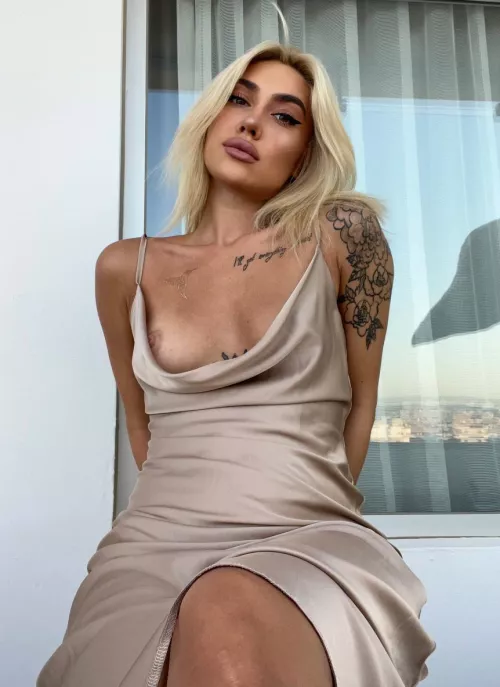 I m ready for my daily cream shower ddy!