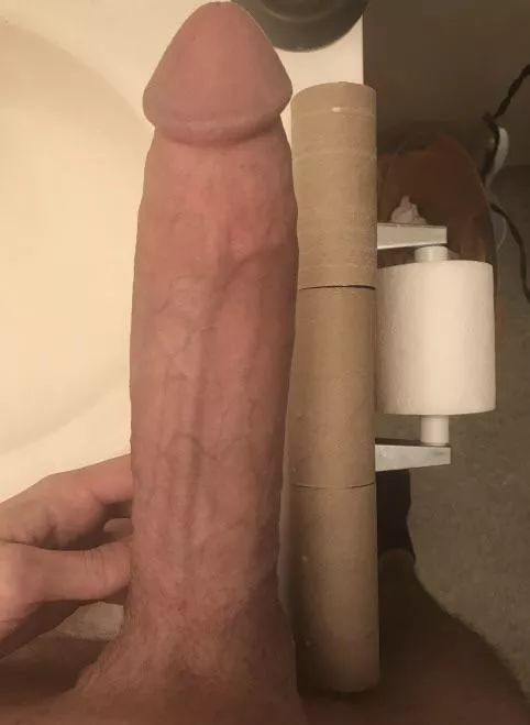 I want some holes destroyed 😈💦