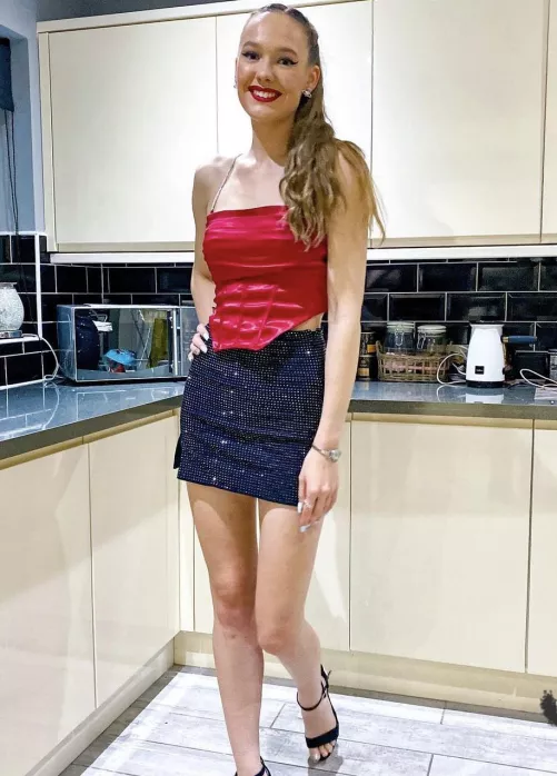 I Was Scared to Post - I Was Worried About Being Too Tall