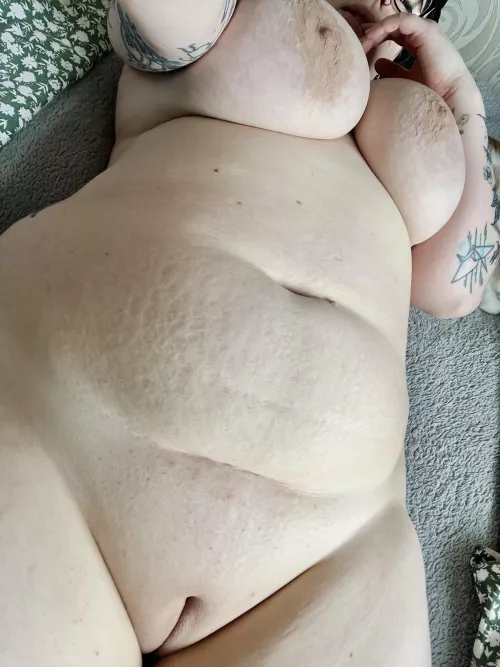 I waxed it all off and I think my pussy is looking cute af