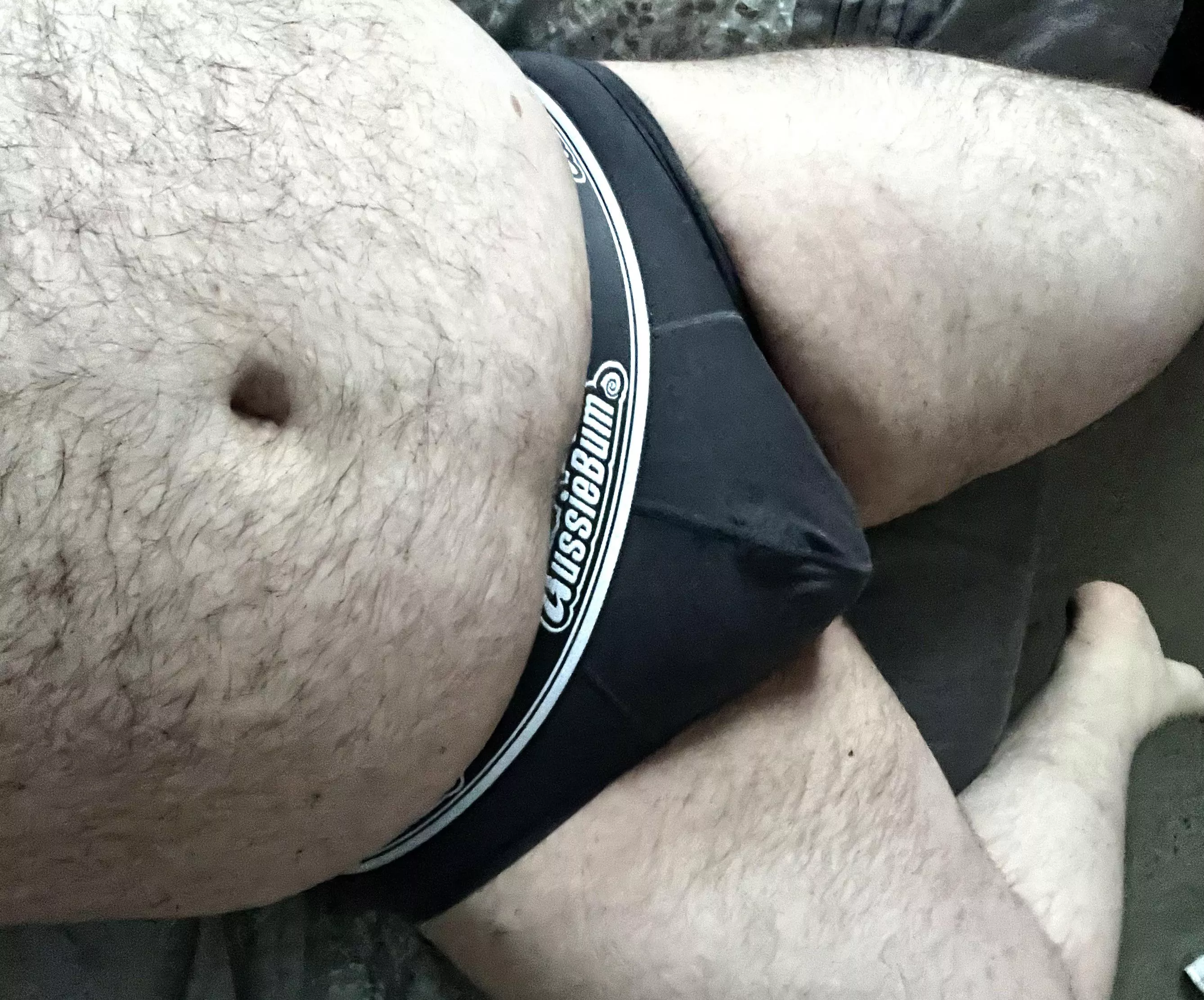 It’s cold outside, but I don’t care, i prefer briefs under my jeans 🔥