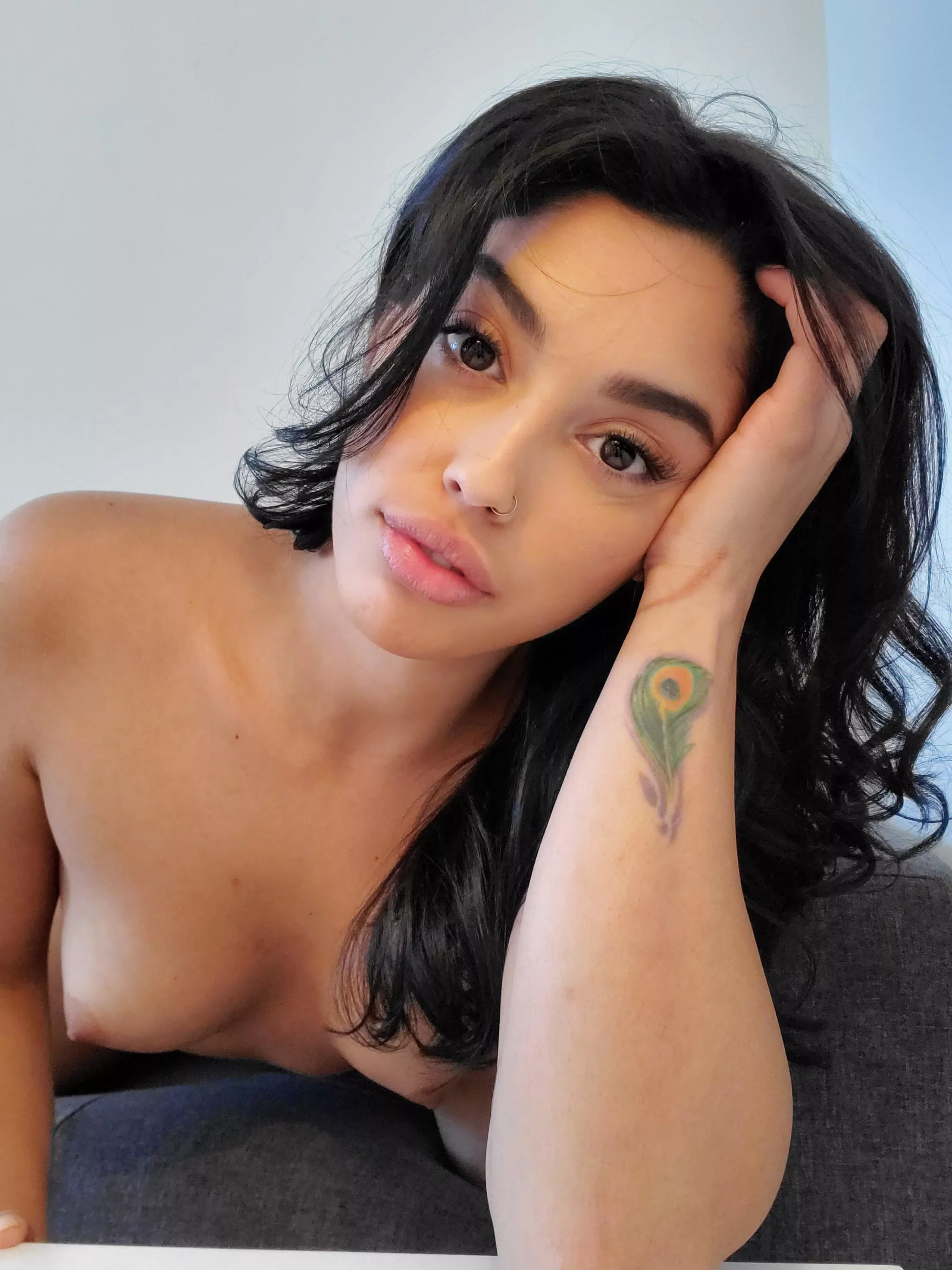 Leave a ❤️ if you think small tits are cute..