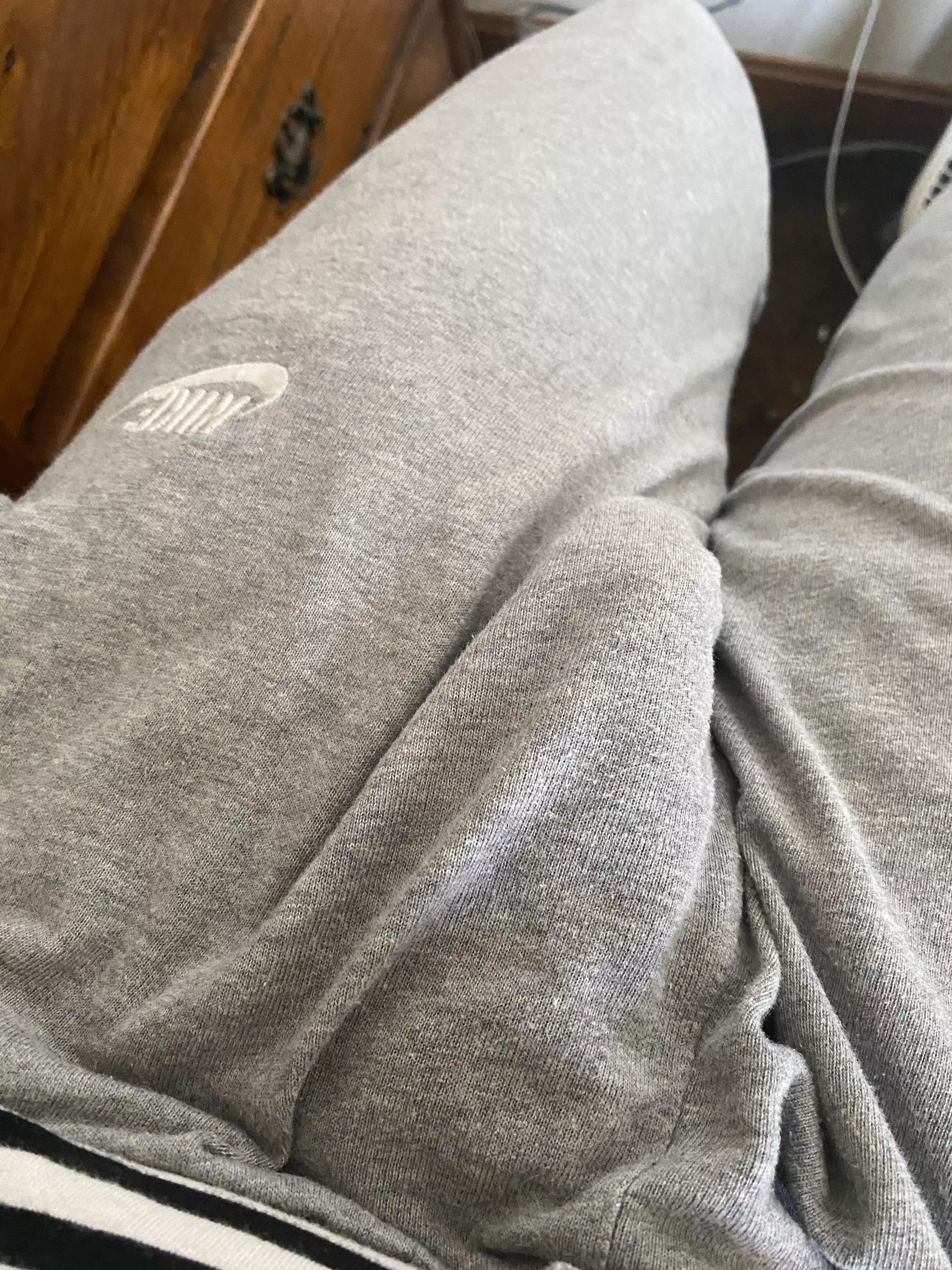 Love Nike grey sweatpants
