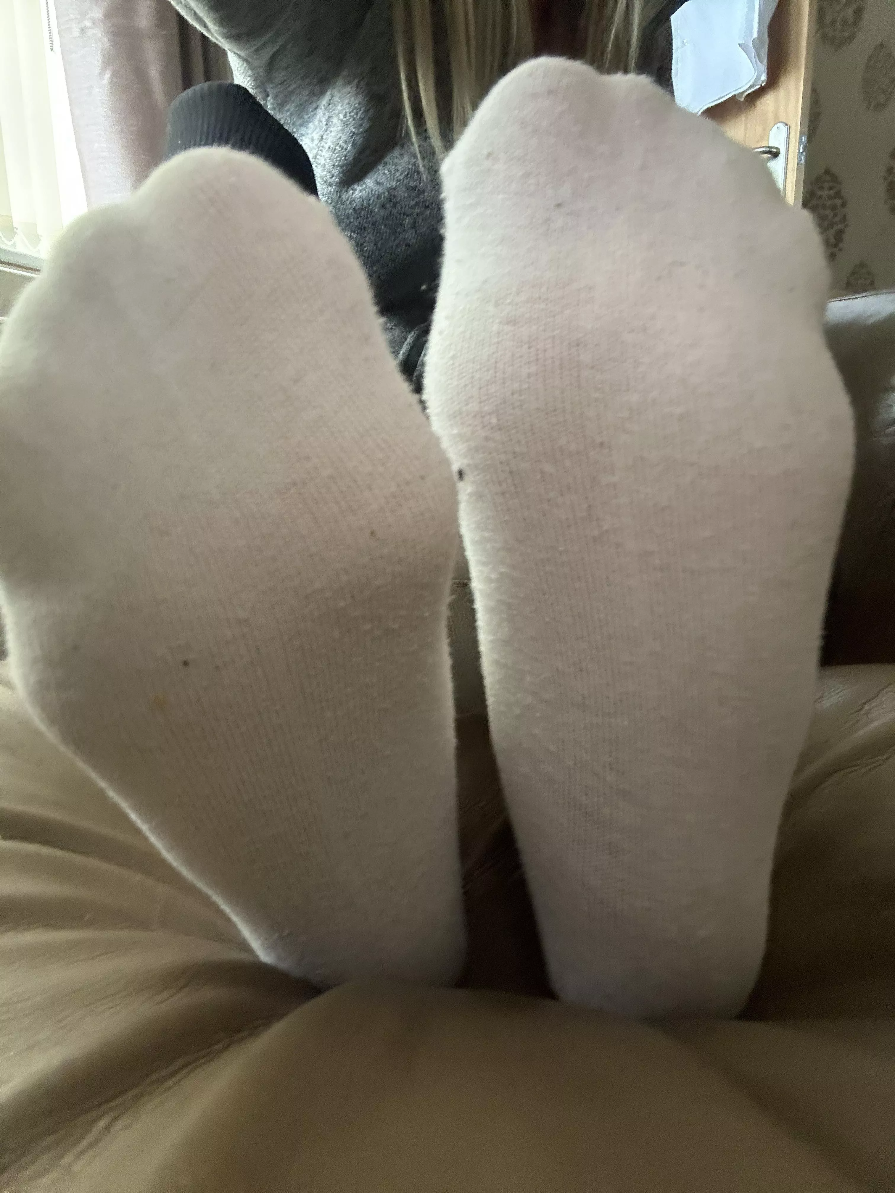 My little feet 🦶🤍