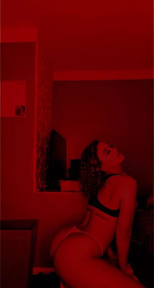 Posting everyday so make sure you don’t miss out😈😈