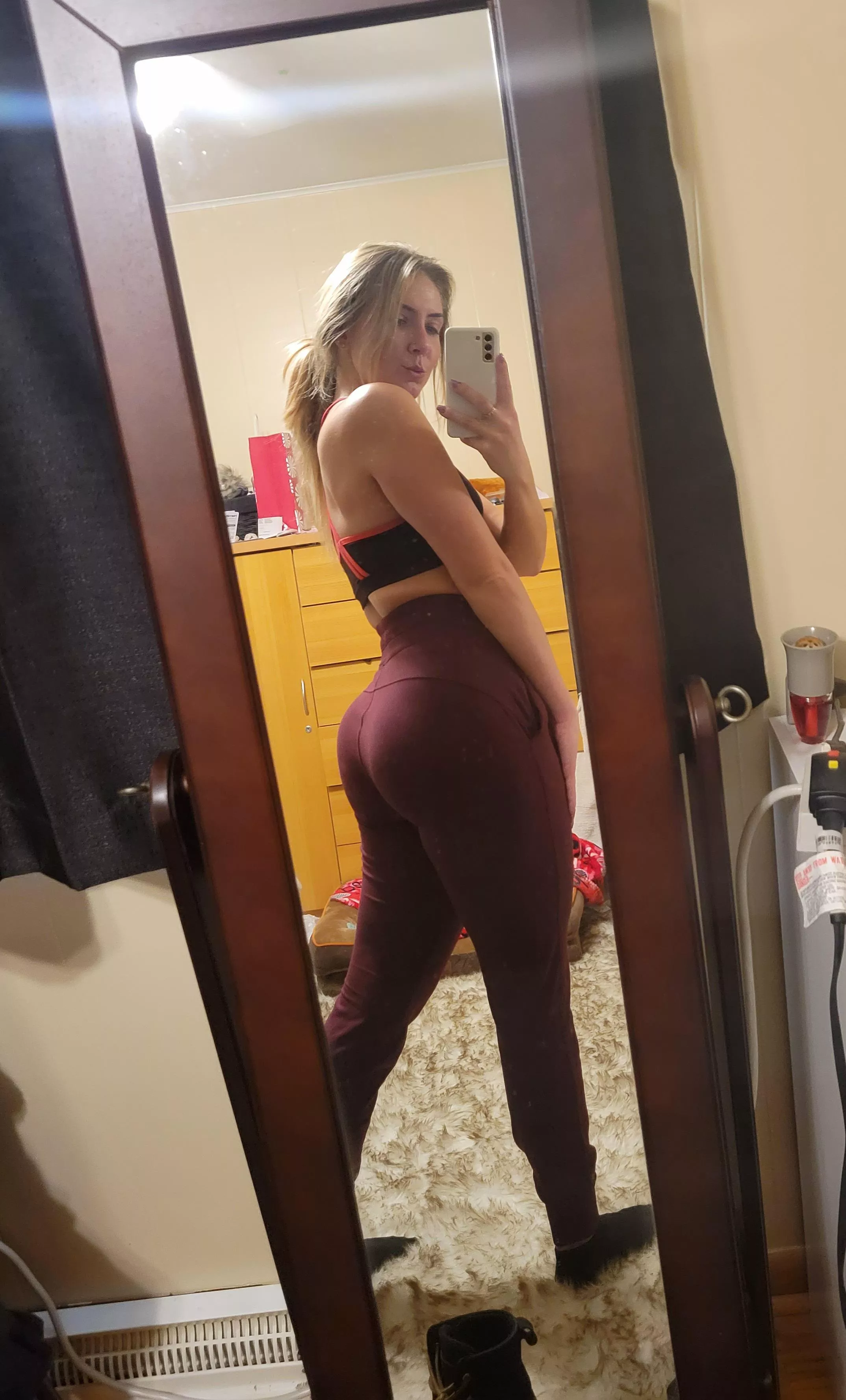 proud of myself for staying in the gym💪🏼